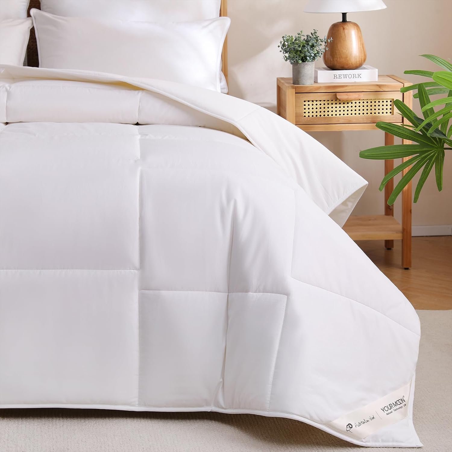 YOUR MOON Washable All-Season Wool Comforter King, 51% Wool Blend, White