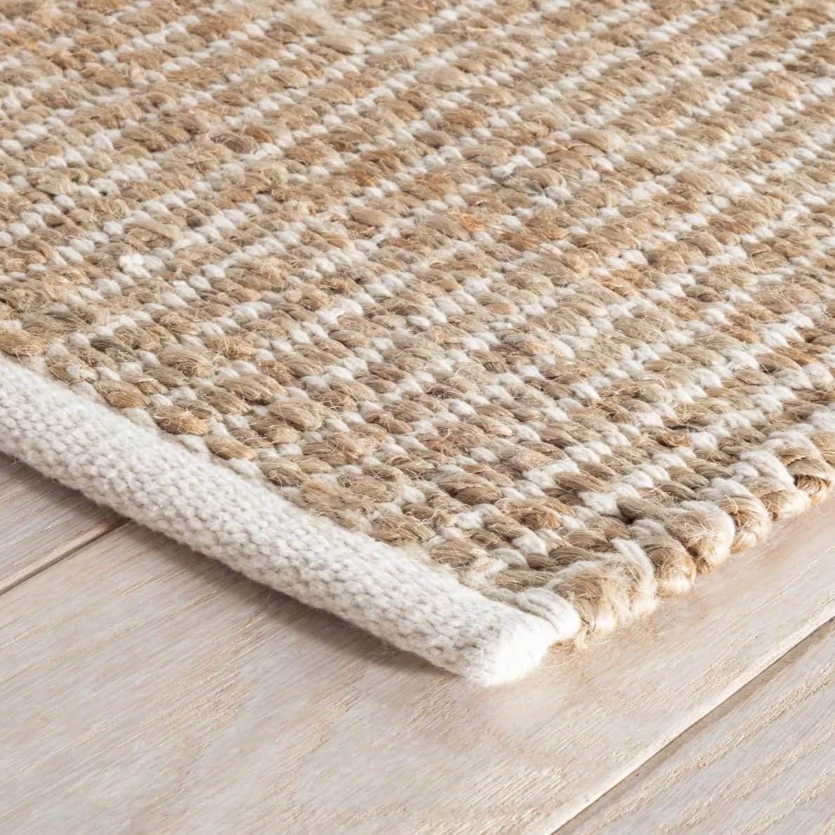 Jute Handwoven Natural Area Rug (4′ x 6′ Natural Ivory)