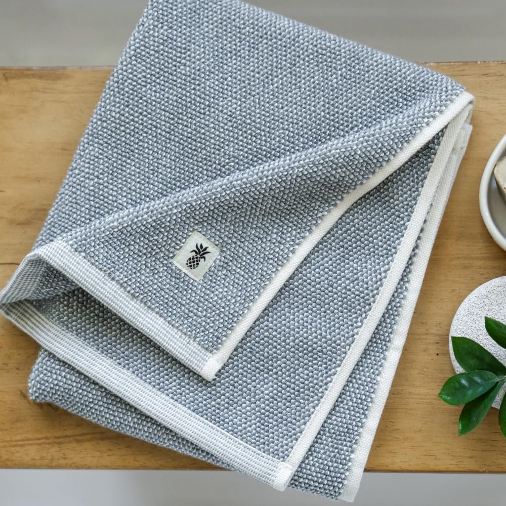 Cariloha Two-Tone Bath Towel – Bamboo Viscose – Laguna Blue – 30″ x 56″